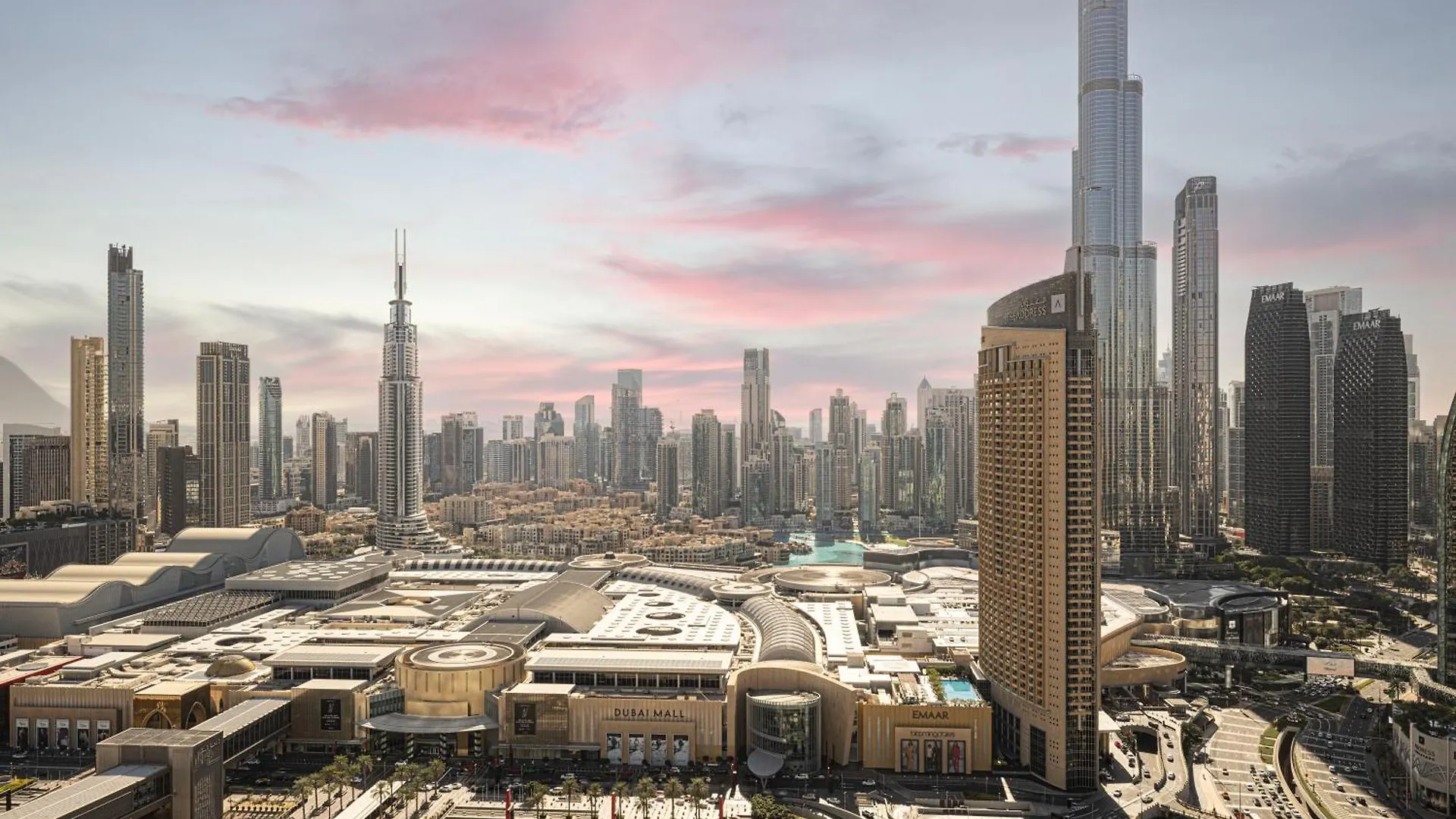Magnificent 3Br Amazing Burj Khalifa View Apartment Dubai