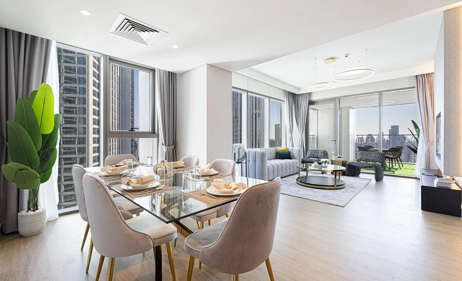 Magnificent 3Br Amazing Burj Khalifa View Apartment Dubai
