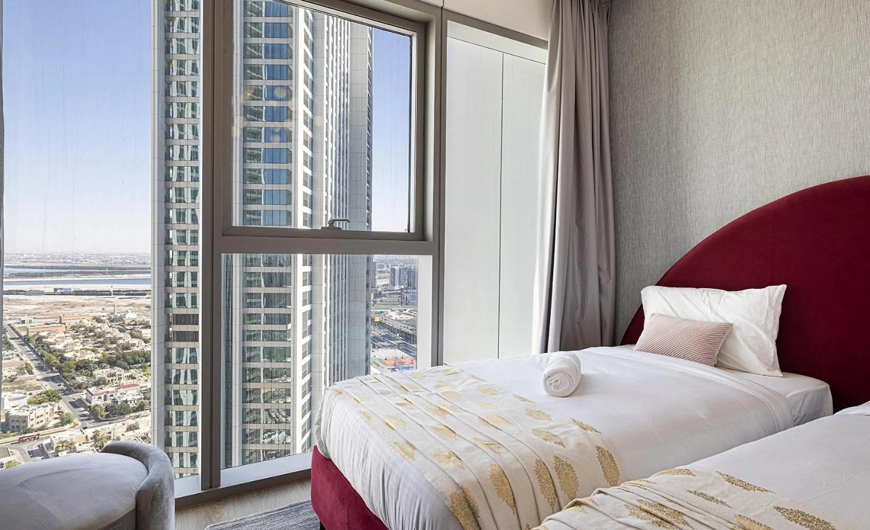Magnificent 3Br Amazing Burj Khalifa View Apartment Dubai